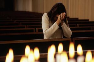 Importancia de las oraciones para casos difíciles y urgentes